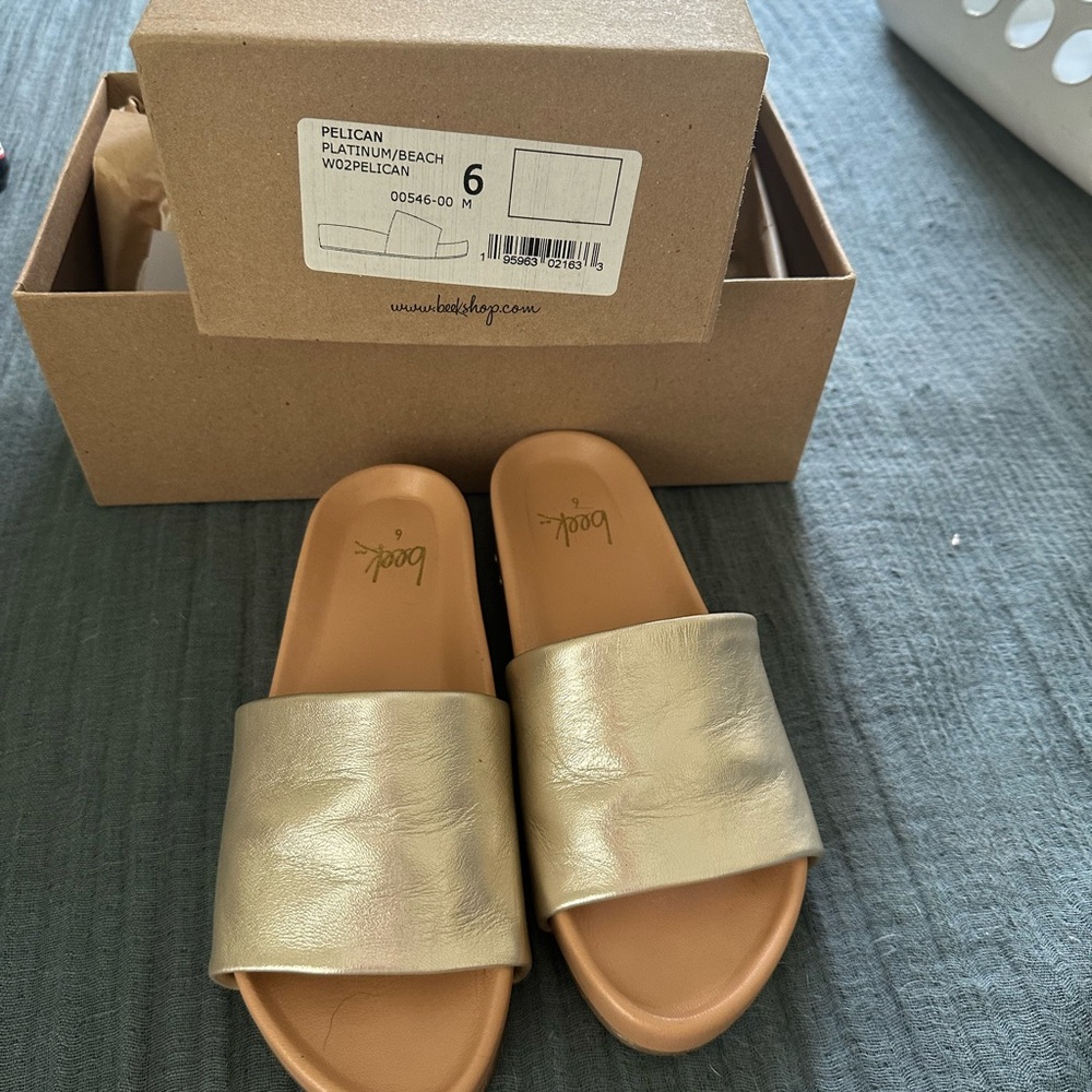 Beek Gold and Tan Pelican Sandals for Women size 6